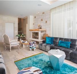 Luxury 6 Bedroom Brac Island Beach Front Villa With Heated Infinity Pool and lift near Sumartin sleeps 12